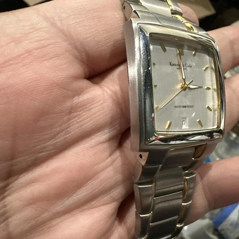 Working Kenneth Cole Square Men's Watch All Steel Two Tone Date 32.5mm 8in